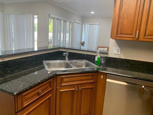 Foto del edificio - 6750 Boca Pines Trail