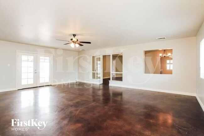Foto del edificio - 3402 N 23rd Dr