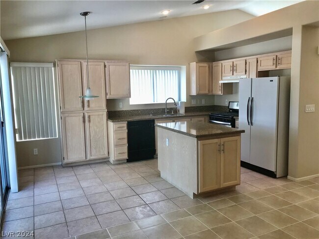 Foto del edificio - 3190 Cooper Creek Dr