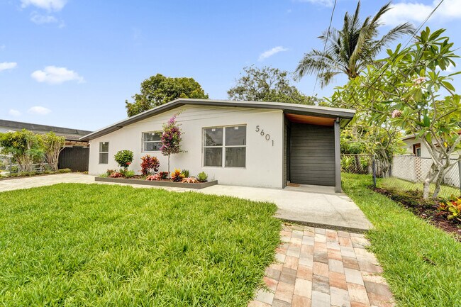 Foto del edificio - 5601 SW 36th Ct