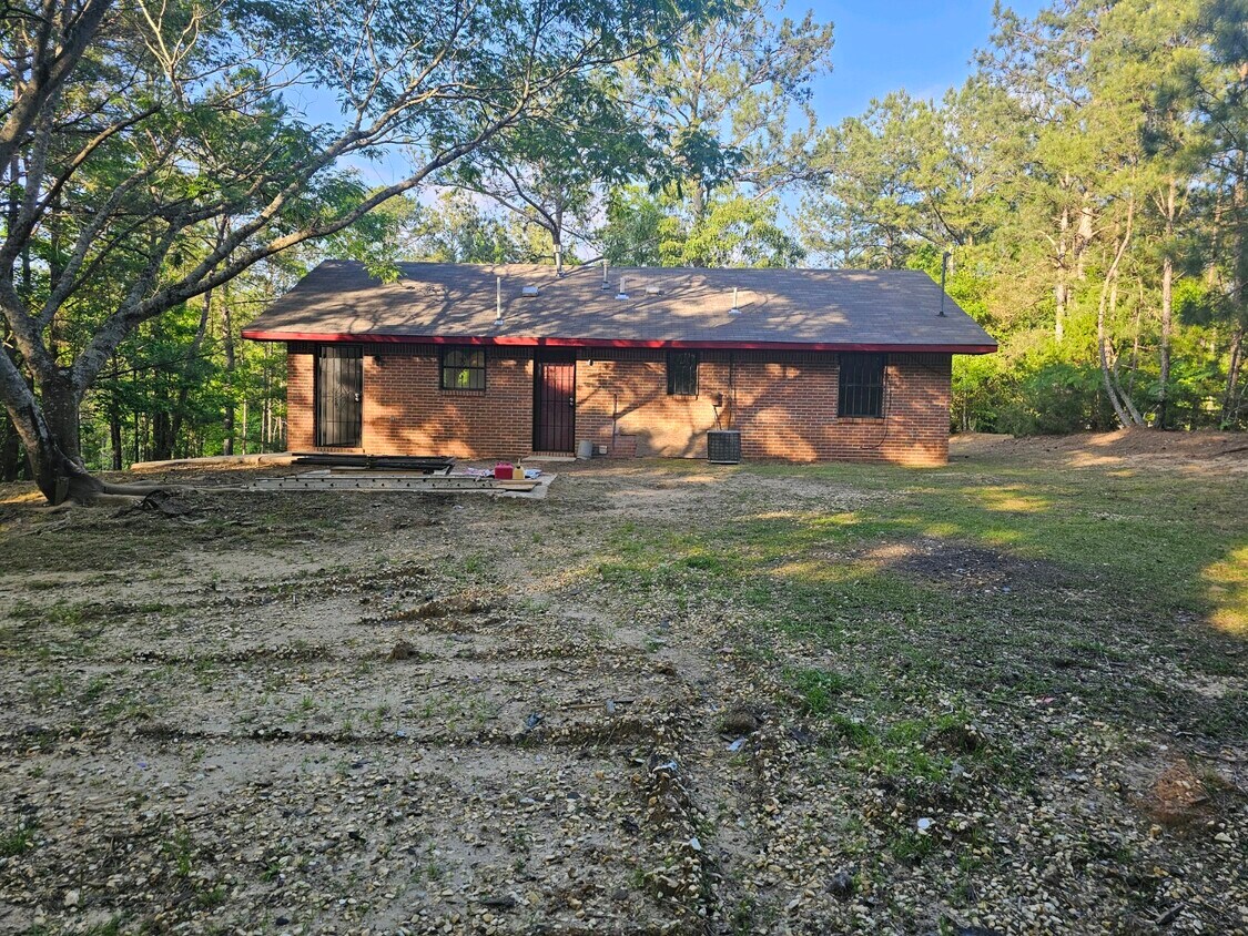 Foto del edificio - 304 Lennard Ave