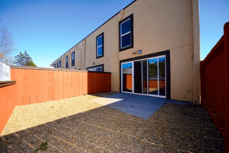 Building Photo - Vineyard Townhomes