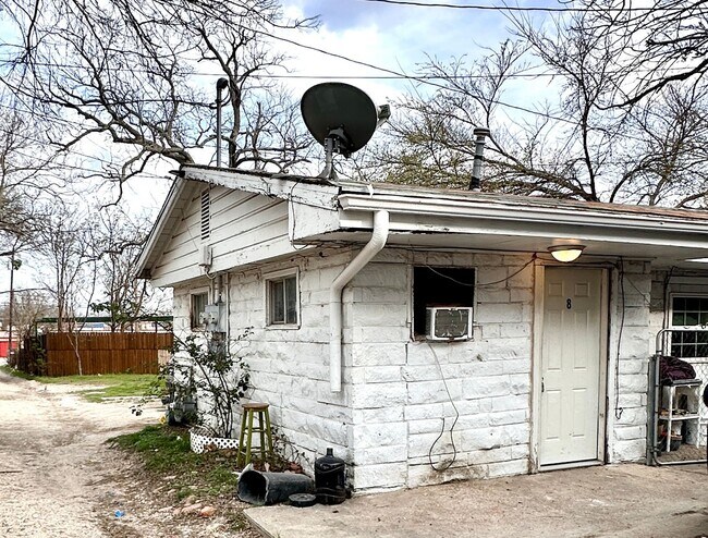 Foto del edificio - 611 S 25th St