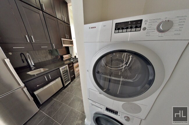 Foto del edificio - West 51st Street