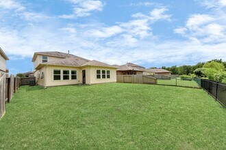 Building Photo - 4919 Fairwater Ct