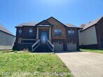 Primary Photo - 5 br, 3 bath House - 1797 Apache Way