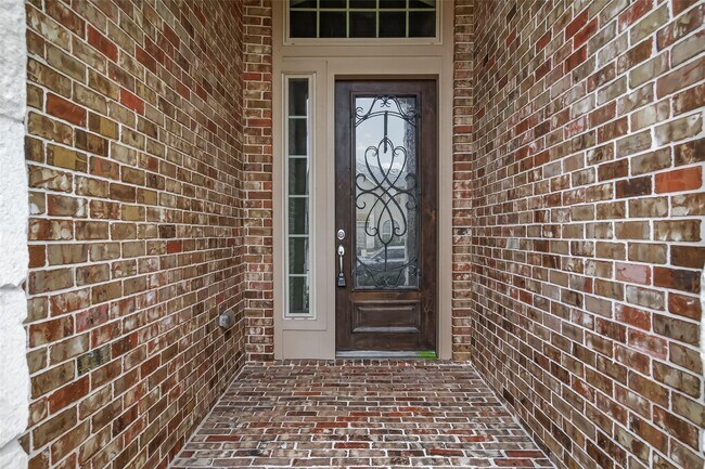 Foto del edificio - 5423 Mason Mountain Ln