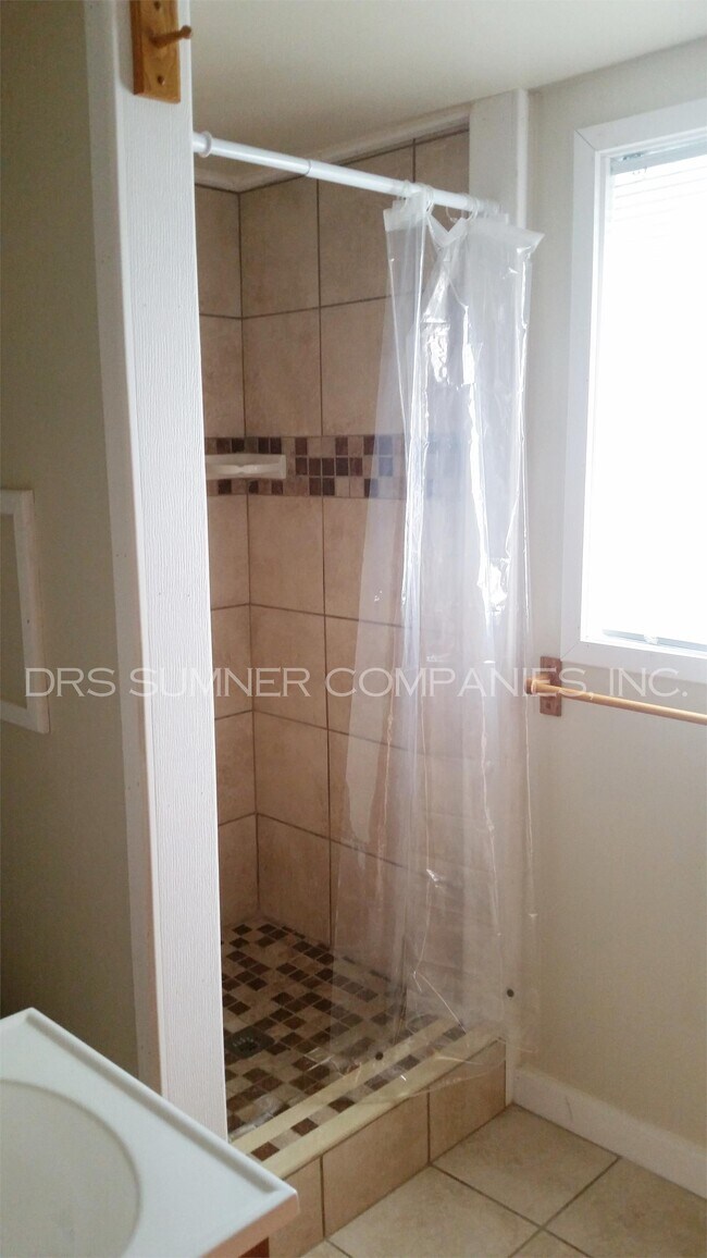 Foto del edificio - 14001 Bedford Rd NE