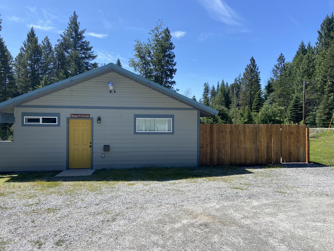 Foto principal - 407 Carr Creek Rd