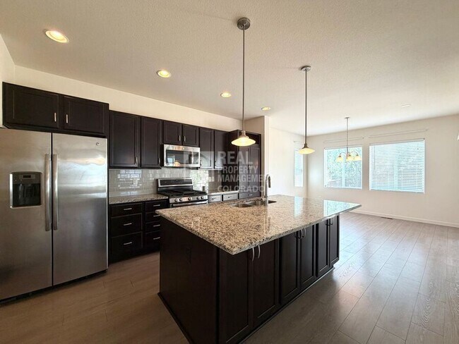 Foto del edificio - 14027 Touchstone St
