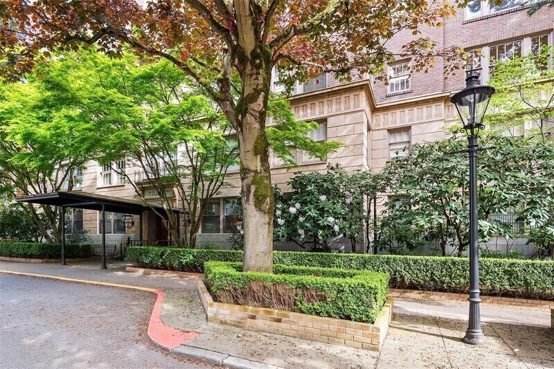 Primary Photo - 1223 Spring St