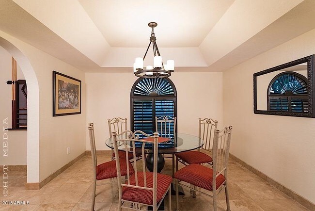 Foto del edificio - 14637-14655 N 55th St