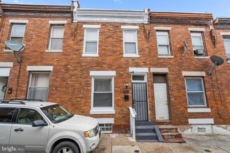 Building Photo - 3231 Hope St