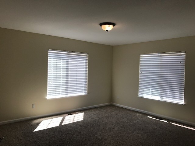 Foto del edificio - 18365 Whitebark Ct
