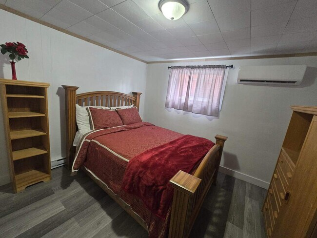 Building Photo - 179 Lyman St