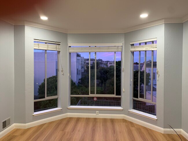 Foto del edificio - 120 Burrows St