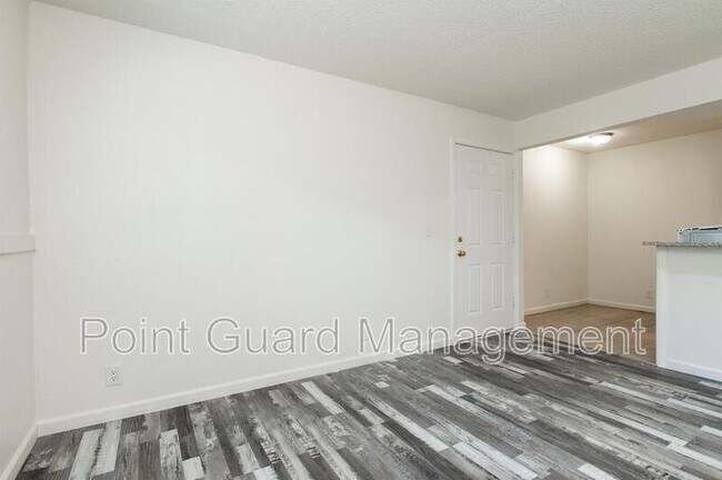 Foto del edificio - 2757 N Amidon Ave