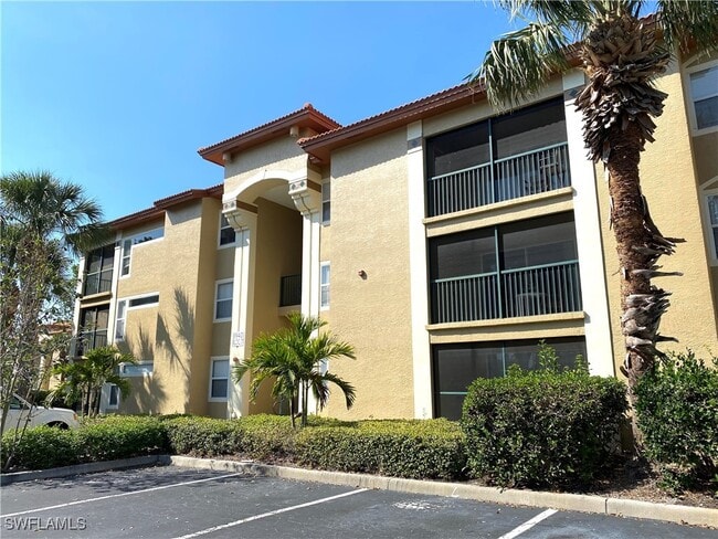 Building Photo - 8940 Colonnades Ct E