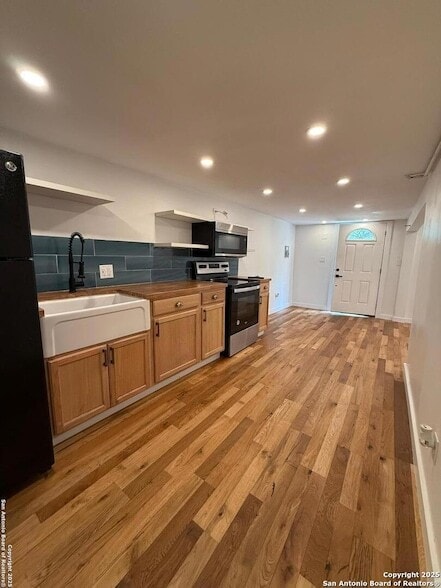 Building Photo - 308 Natalen Ave