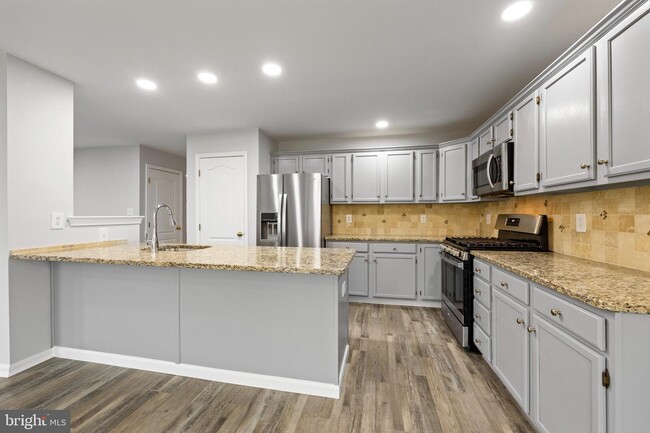Building Photo - 129 Gleneagles Dr