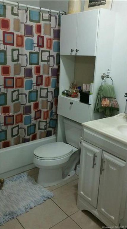 Foto del edificio - 177 NE 12th Ave