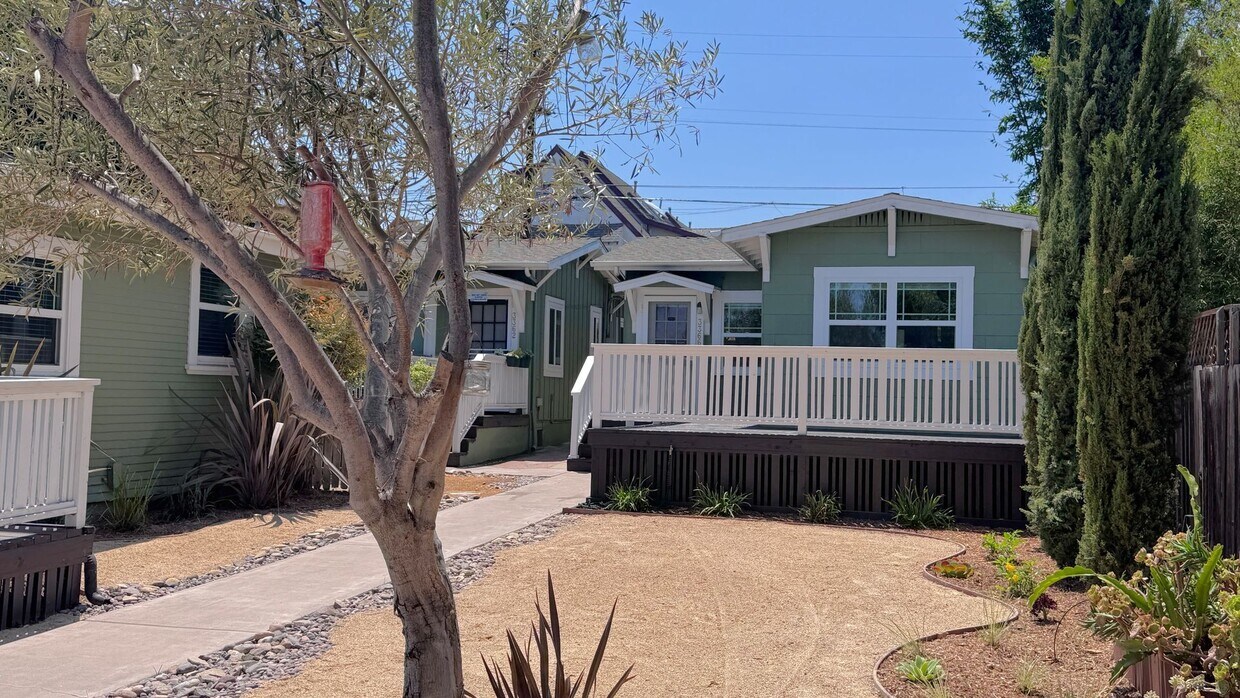 Remodeled 2 bedroom in North Park with AC - Remodeled 2 bedroom  in North Park with AC