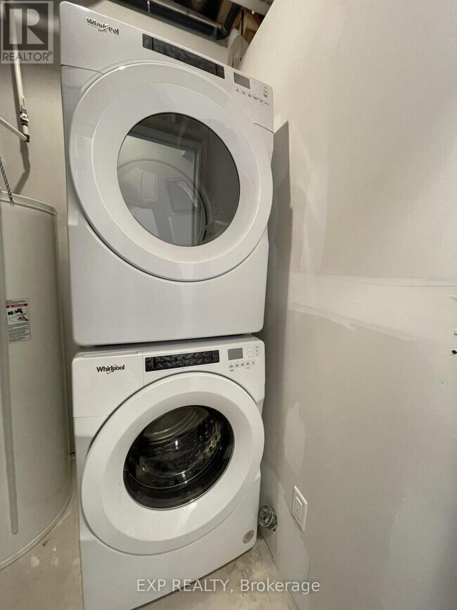 Photo du bâtiment - 633 Corporal Private