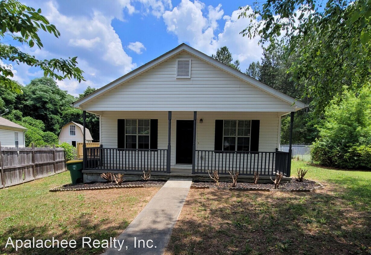 3 br, 2 bath House 262 Courtyard Circle House for Rent in Winder