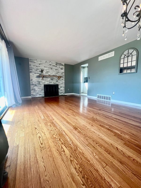 Building Photo - 19031 Green Spruce Ln