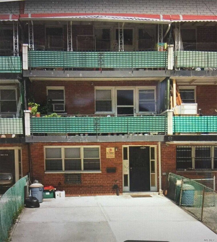 Primary Photo - 142-17-142-38 38th Ave