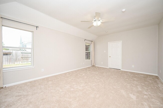 Building Photo - 12138 Havenmist Dr