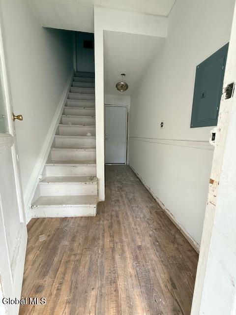 Building Photo - 47 Pine St