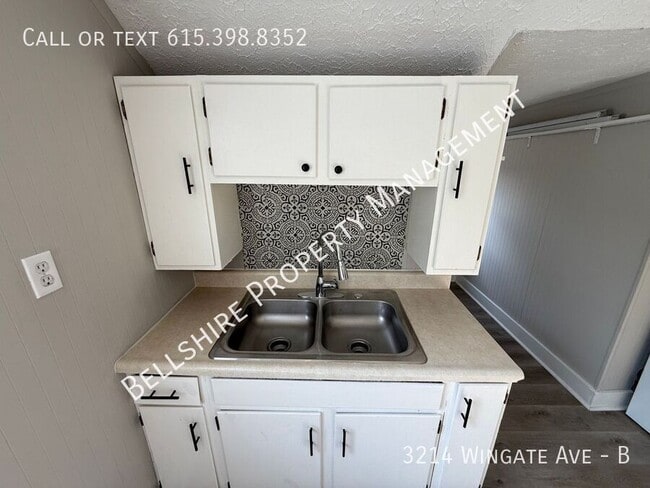 Foto del edificio - 3214 Wingate Ave