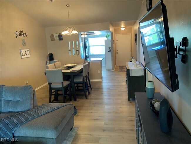 Foto del edificio - 839 SW 48th Terrace