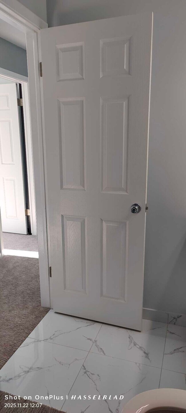 Foto del edificio - 1095 Green Meadows Dr