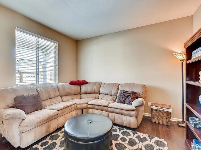 Building Photo - 6644 S Kellerman Way