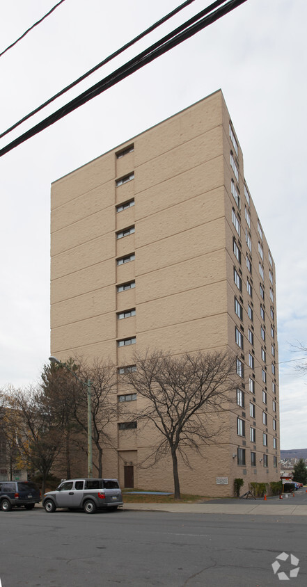 Building Photo - Mulberry Towers