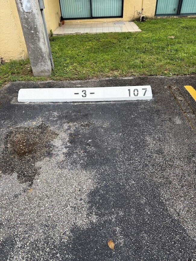 Foto del edificio - 11790 SW 18th St