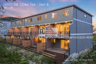 Building Photo - 16933 SW 132nd Terrace