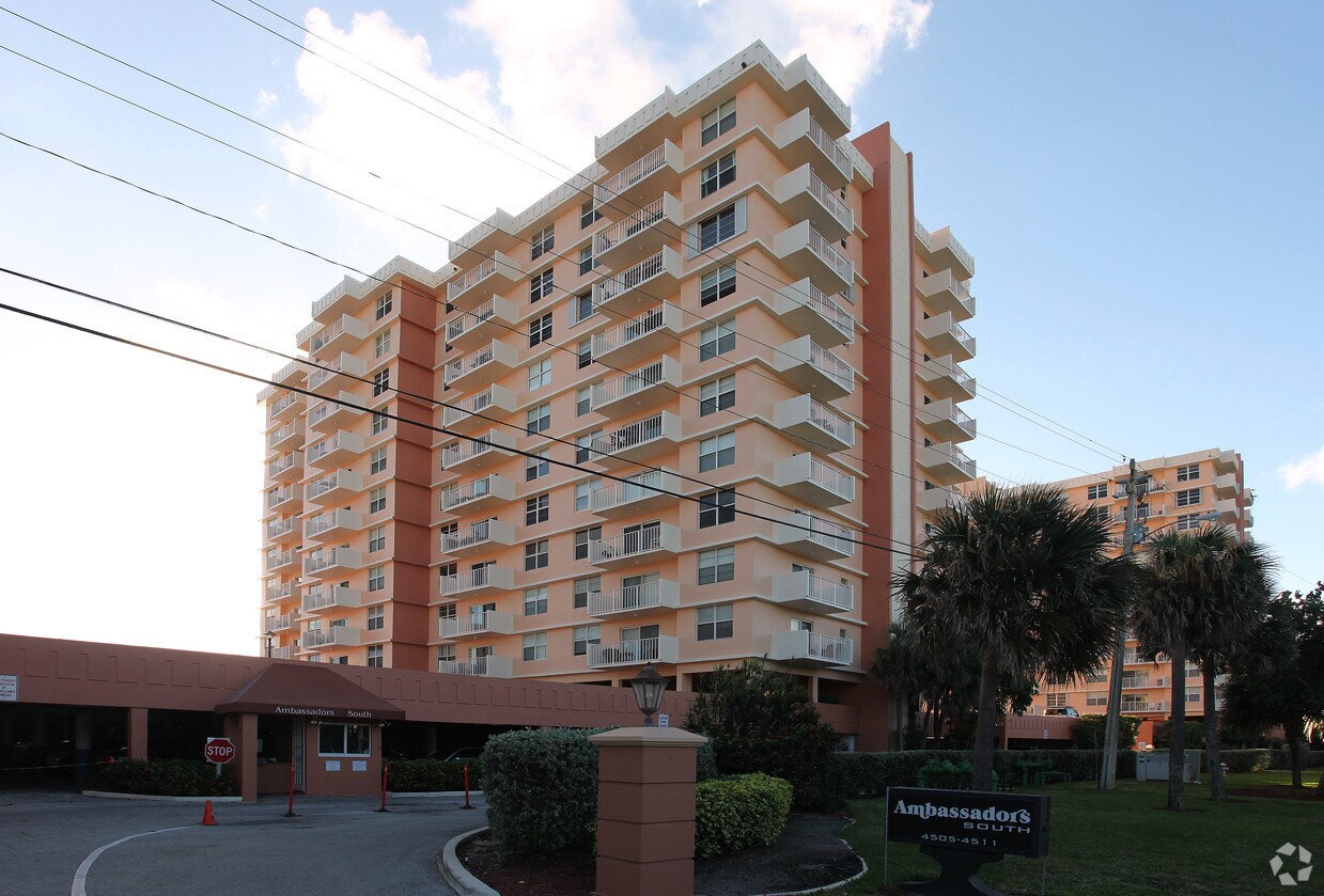 Foto del edificio - Ambassadors South