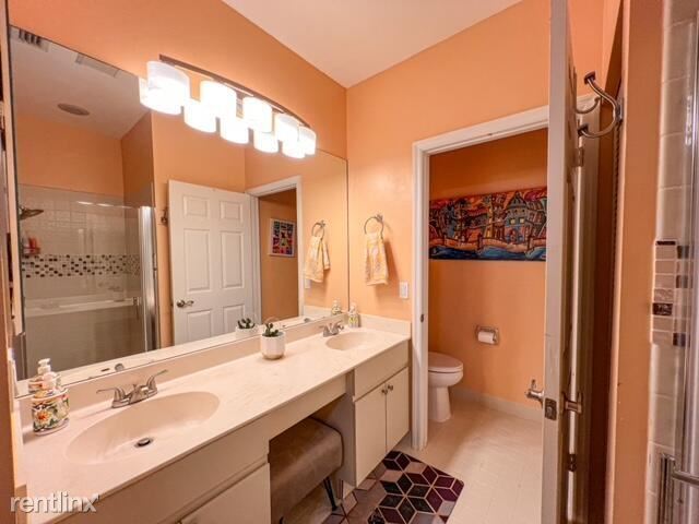 Building Photo - 3 br, 2.5 bath Townhome - 5500 Fox Hollow Dr