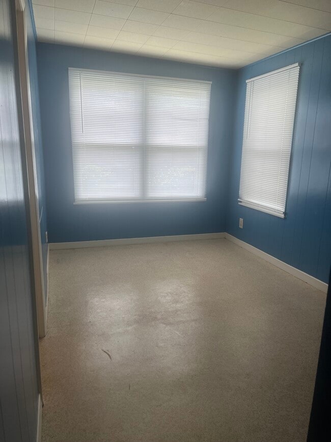 Building Photo - 314 Haverford Dr