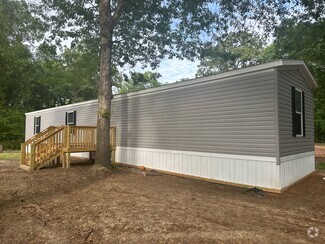 Building Photo - 2777 Laurel Cir