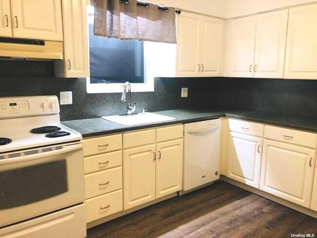 Foto del edificio - 15 Richmond Pl