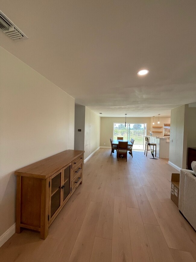 Building Photo - 13715 Westward Dr