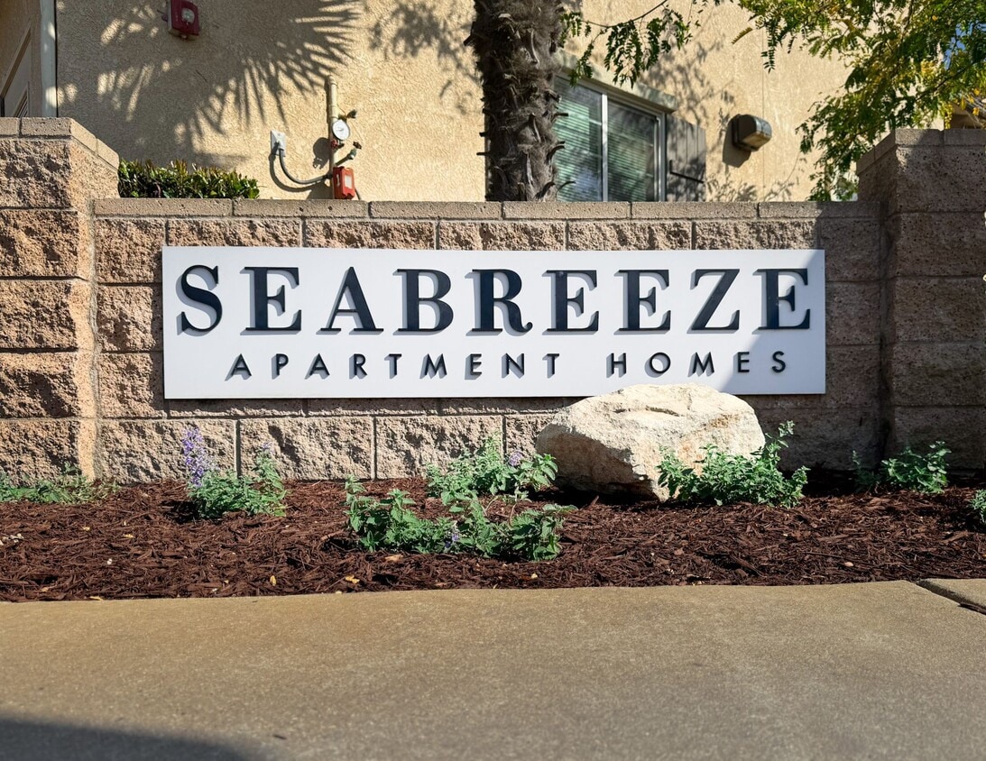 Primary Photo - Seabreeze Apartment Homes - www.seabreezeapartmentslompoc.com