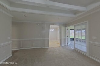 Building Photo - 4324 Queensway Dr