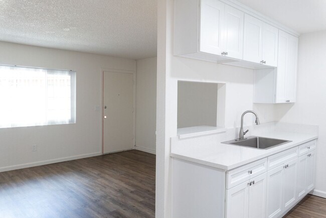 Foto del edificio - Remodel 1 bedroom available on 02/13