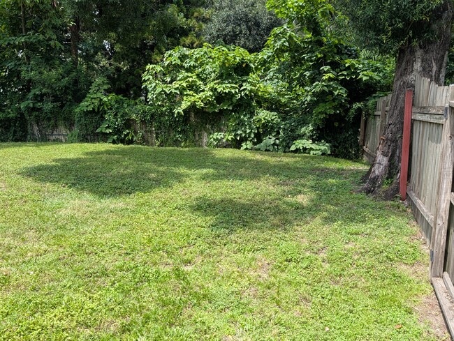 Foto del edificio - 4512 E 10th Ave