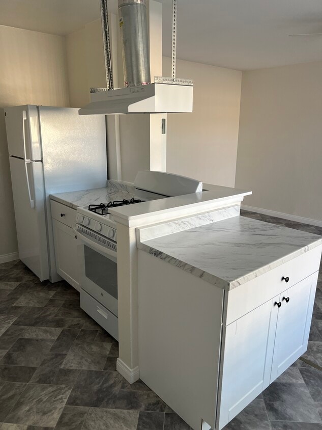 Photo - 2324 E Commonwealth Ave (Fullerton, CA)